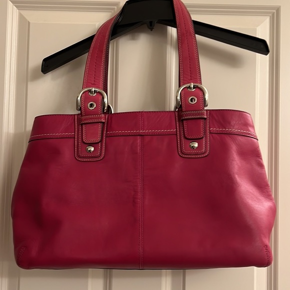Coach Bag - Picture 2 of 10